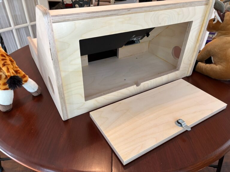 Locking door on the back